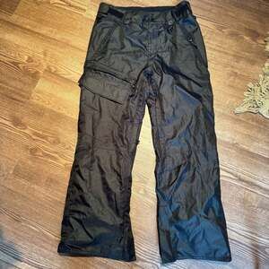 Neff Technical Outerwear Cargo Snowboard Ski Pants Size Small Blk